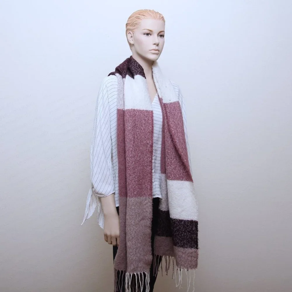 Aeropostale Striped‎ Scarf